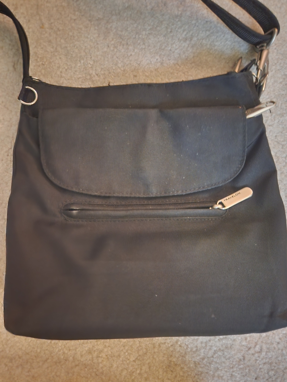 Women's Black Crossbody Shoulder Bag TRAVELON - Picture 2 of 7